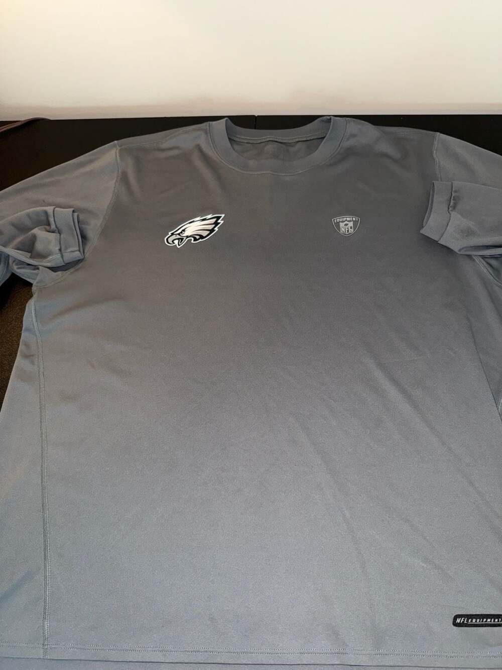Philadelphia Eagles NFL Equipment Short Sleeve Gray T-Shirt-XL